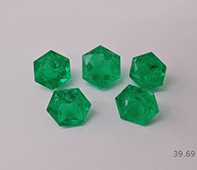 Natural Colombian Emerald Layout