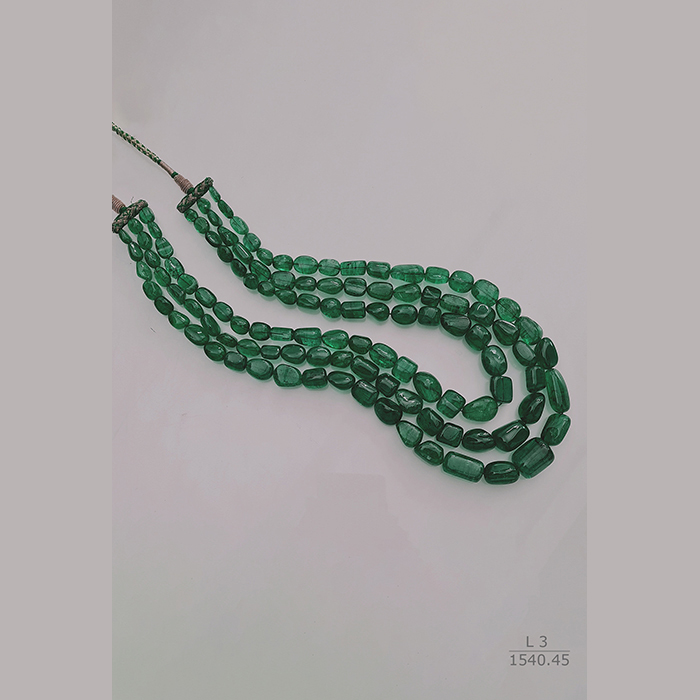 Emerald Tumble Beads