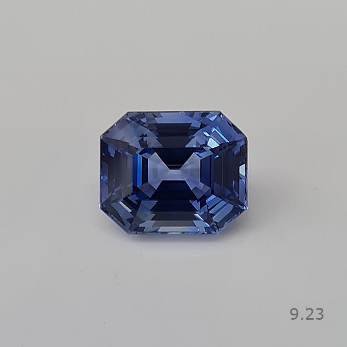 Srilankan Unheated Blue Sapphire