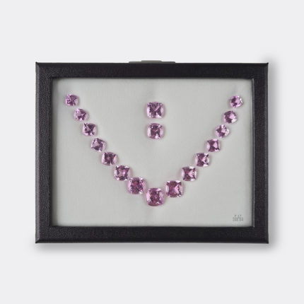 NATURAL KUNZITE LAYOUT