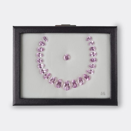 NATURAL KUNZITE LAYOUT
